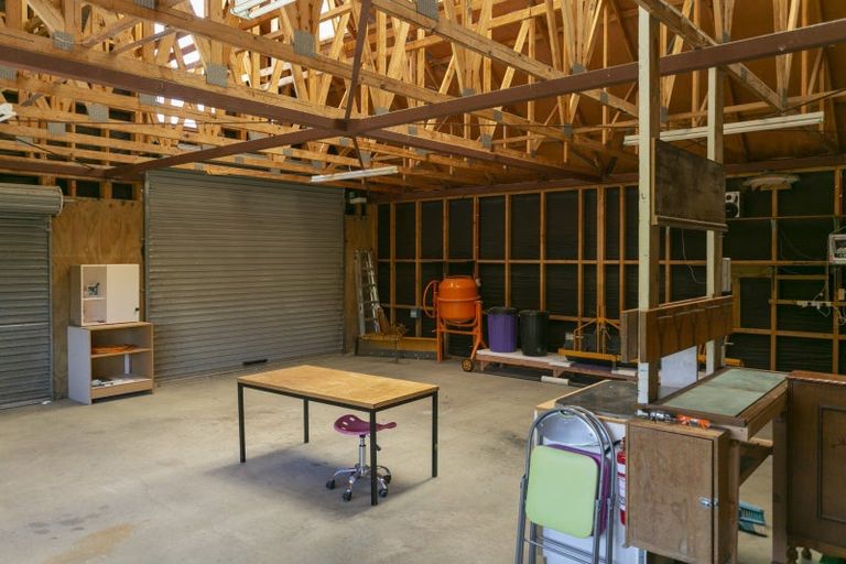 Photo of property in 21 Parerohi Grove, Kuratau, Turangi, 3381