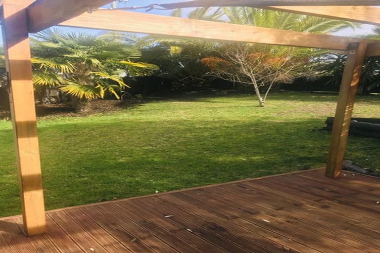 Photo of property in 21 No 3 Road, Te Puke, 3119