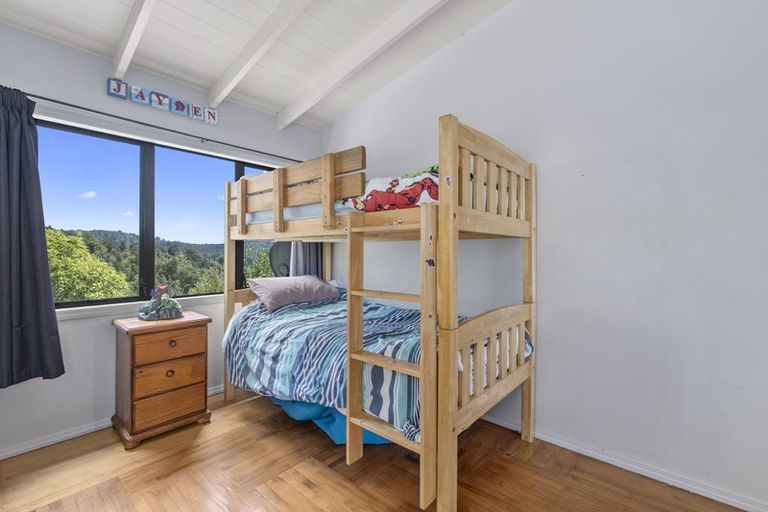 Photo of property in 166 Opanuku Road, Henderson Valley, Auckland, 0612