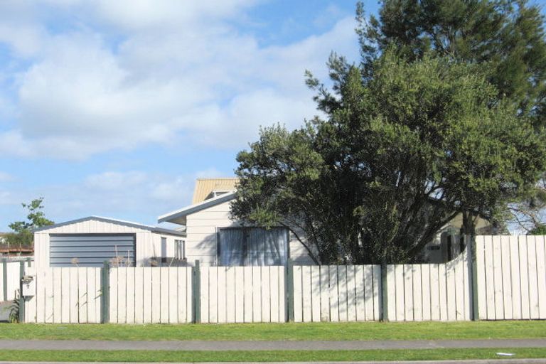 Photo of property in 66b Hartford Avenue, Papamoa Beach, Papamoa, 3118