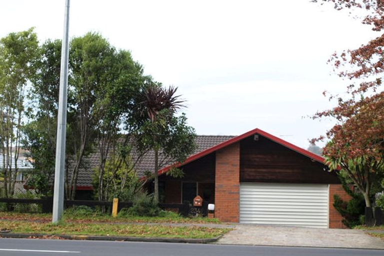 Photo of property in 234 Botany Road, Golflands, Auckland, 2013
