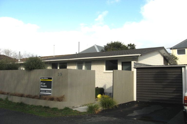 Photo of property in 39 Kinleys Lane, St Albans, Christchurch, 8014