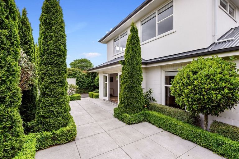Photo of property in 1/58 Office Road, Merivale, Christchurch, 8014