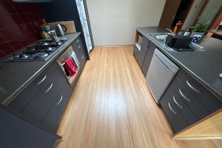 Photo of property in 15 Riverview Street, Beckenham, Christchurch, 8023