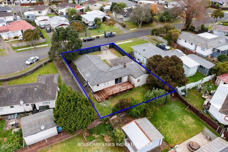 Photo of property in 20 Ronald Place, Manurewa, Auckland, 2102