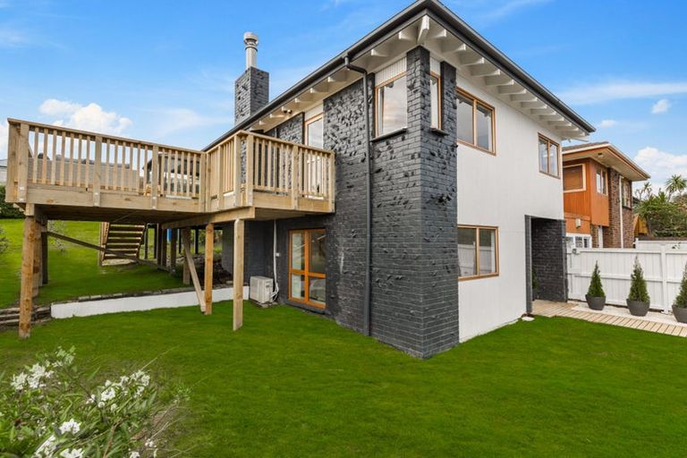 Photo of property in 3/5 Pullum Street, Birkenhead, Auckland, 0626