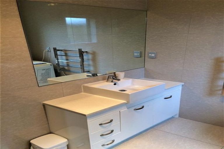 Photo of property in 5 Beltany Drive, Flat Bush, Auckland, 2019