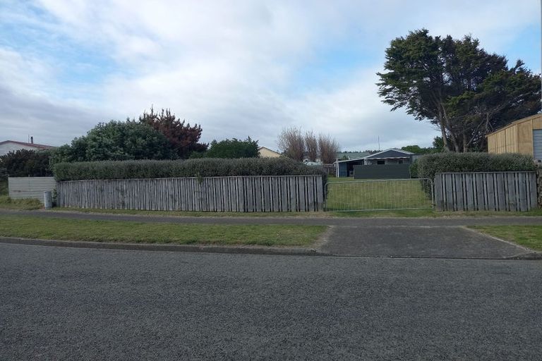 Photo of property in 4 Aranui Avenue, Waitarere Beach, Levin, 5510