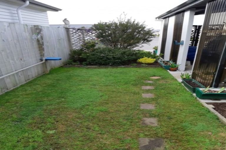 Photo of property in 11 Kamahi Crescent, Papamoa Beach, Papamoa, 3118