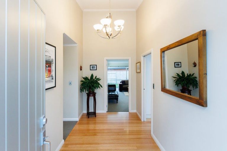 Photo of property in 11 Manhattan Court, Kelvin Grove, Palmerston North, 4414