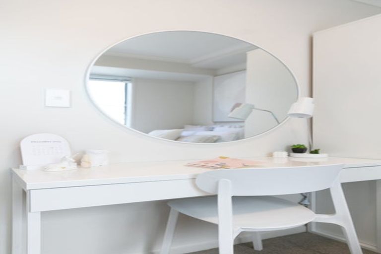 Photo of property in 96 On Symonds Apartments, 402/96 Symonds Street, Grafton, Auckland, 1010