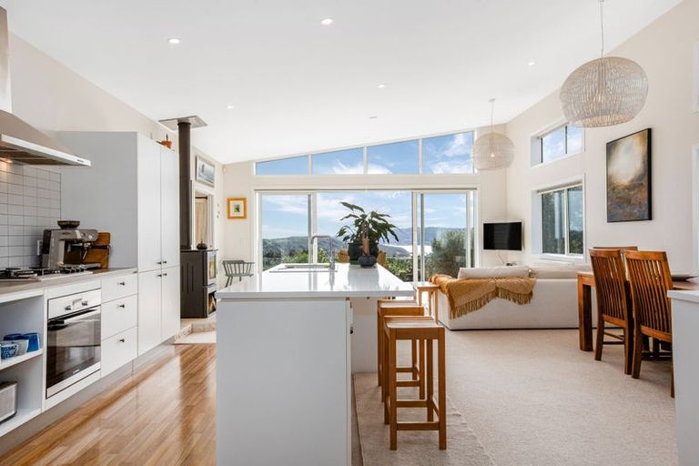 Photo of property in 152 Eskdale Road, Papakowhai, Porirua, 5024