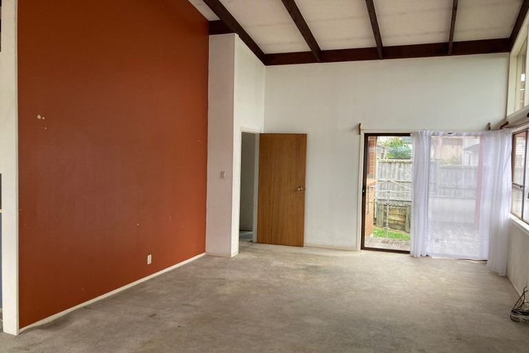 Photo of property in 25 Nui Mana Place, Te Atatu South, Auckland, 0610