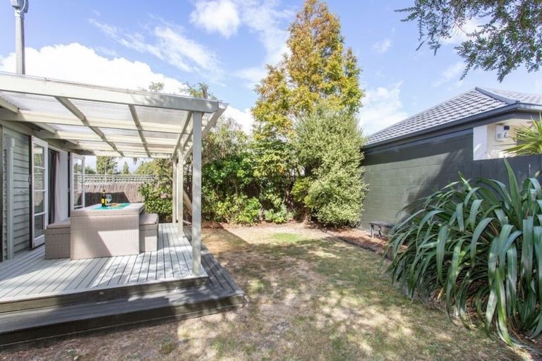 Photo of property in 14 Whittington Avenue, Woolston, Christchurch, 8023