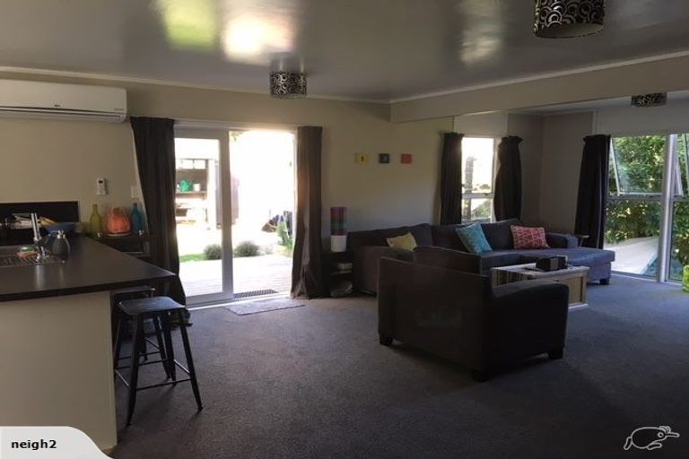 Photo of property in 65 South Karori Road, Karori, Wellington, 6012