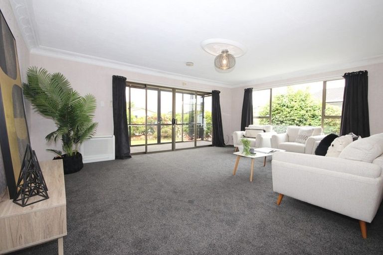 Photo of property in 80 Kildare View, Waikiwi, Invercargill, 9810