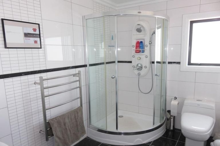 Photo of property in 30 Mo Street, Camborne, Porirua, 5026