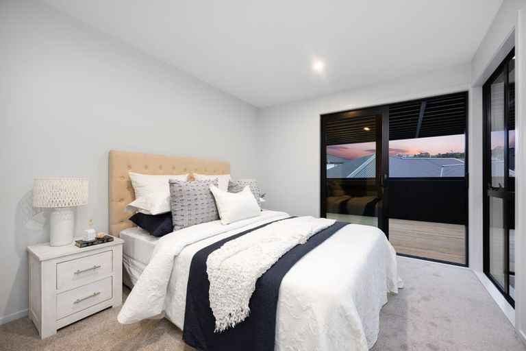 Photo of property in 120 Te Oneroa Way, Long Bay, Auckland, 0630