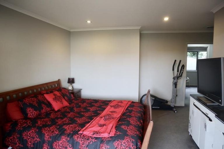 Photo of property in 1 Whistler Close, Rototuna North, Hamilton, 3210