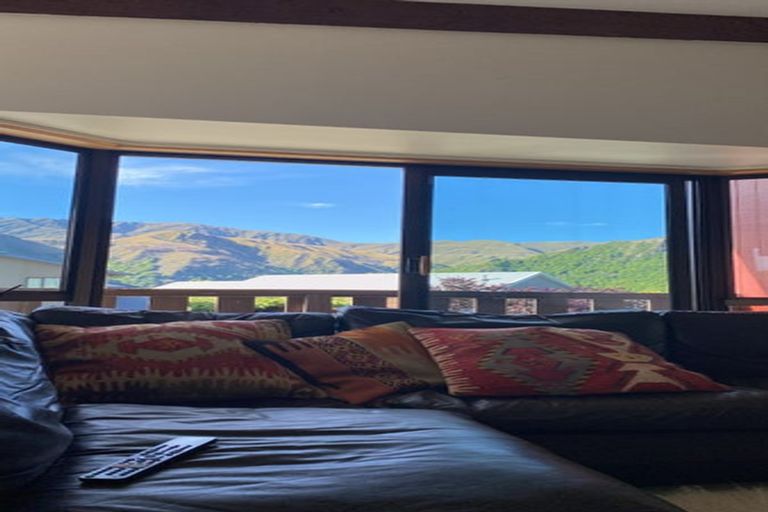 Photo of property in 18b Bracken Street, Arrowtown, 9302