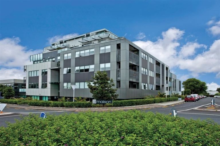 Photo of property in Maison Apartments, 107/16 Huron Street, Takapuna, Auckland, 0622