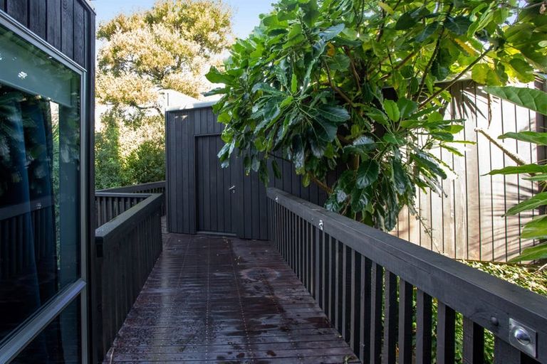 Photo of property in 25a Bayview Place, Cass Bay, Lyttelton, 8082