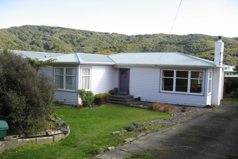 Photo of property in 46 Coast Road, Wainuiomata, Lower Hutt, 5014