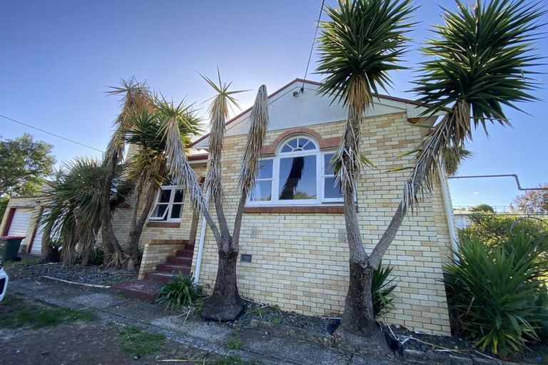 Photo of property in 22 Windsor Road, Maeroa, Hamilton, 3200