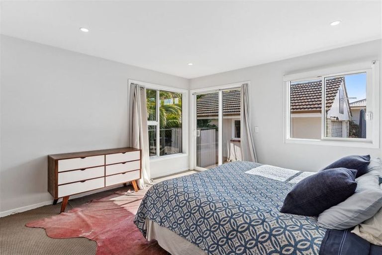 Photo of property in 22 Joyce Crescent, Ilam, Christchurch, 8041