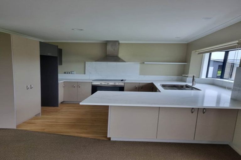 Photo of property in 9 Masters Road, Eureka, Hamilton, 3287