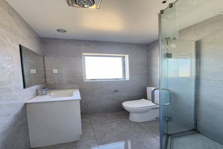 Photo of property in 74a Thompson Terrace, Manurewa, Auckland, 2102