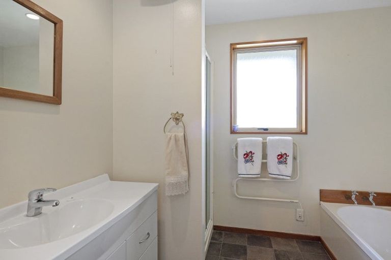 Photo of property in 16 Clinton Street, Darfield, 7510