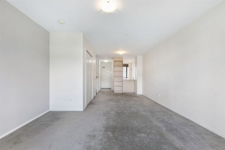 Photo of property in 5/34 Opito Way, East Tamaki, Auckland, 2013