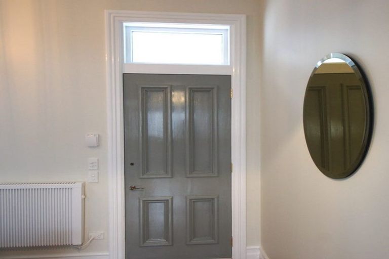 Photo of property in 2 Footscray Avenue, Te Aro, Wellington, 6011