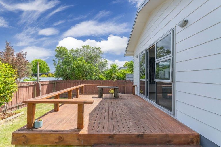 Photo of property in 35 Otupai Street, Two Mile Bay, Taupo, 3330