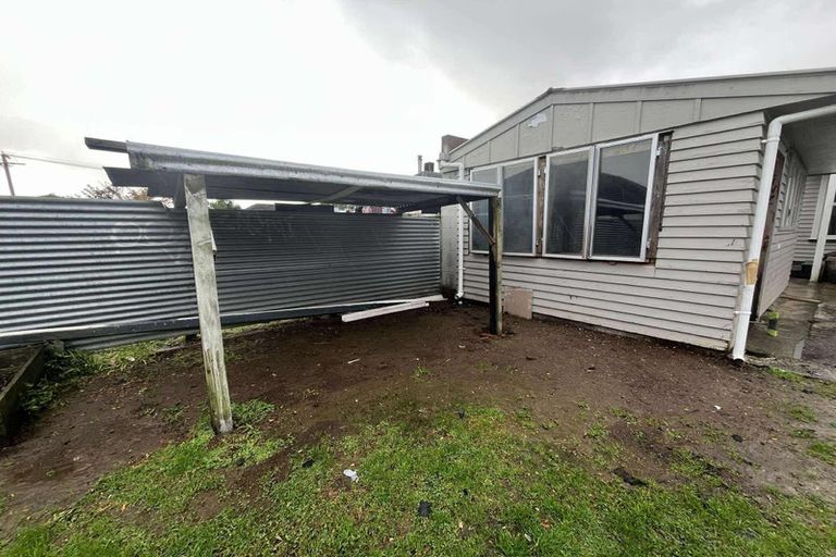 Photo of property in 15 Maire Street, Levin, 5510