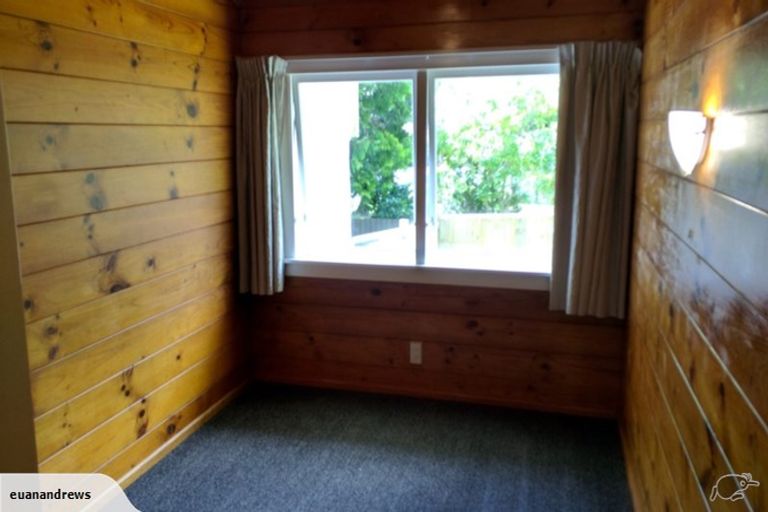 Photo of property in 2/54 Akatarawa Road, Brown Owl, Upper Hutt, 5018