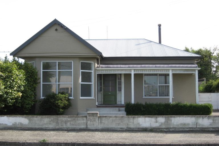 Photo of property in 21 Grafton Street, Waltham, Christchurch, 8011