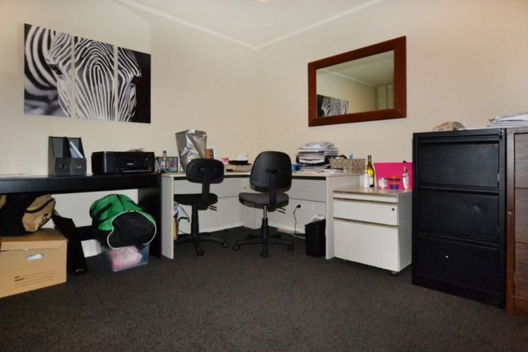 Photo of property in 2 Knox Place, Leamington, Cambridge, 3432