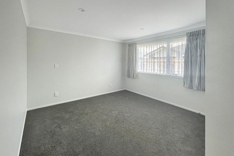 Photo of property in 71a Hinemoa Street, Levin, 5510