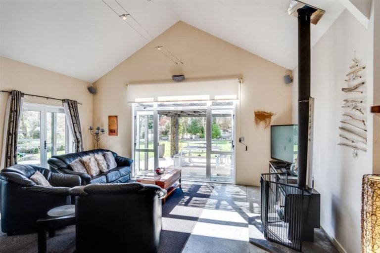 Photo of property in 95 Kereru Road, Maraekakaho, 4171