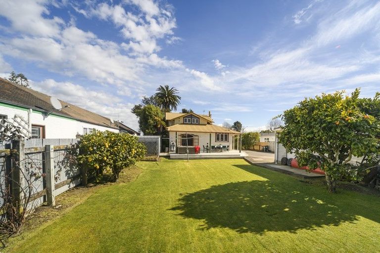 Photo of property in 131 Cook Street, West End, Palmerston North, 4410