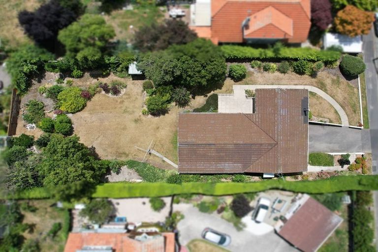 Photo of property in 16 Ure Street, South Hill, Oamaru, 9400