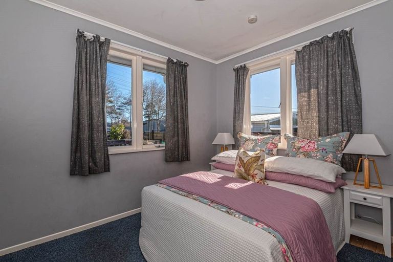 Photo of property in 109 Swanson Road, Henderson, Auckland, 0610