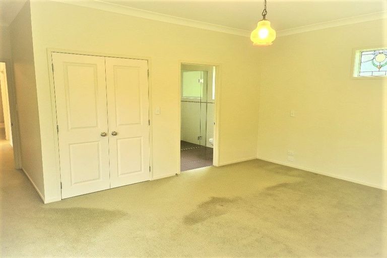 Photo of property in 60 Sidwell Road, Wainui, 0932