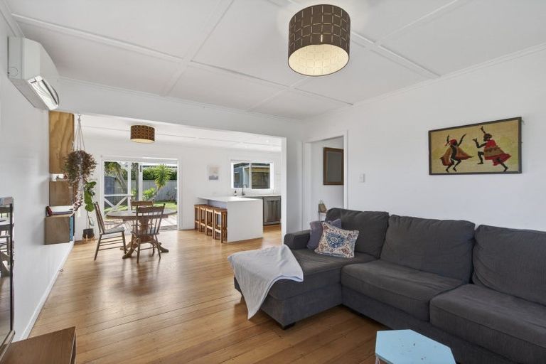 Photo of property in 53 Cumming Street, Okato, 4335