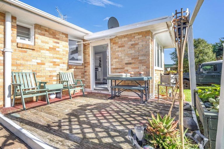 Photo of property in 67 Robinson Avenue, Holdens Bay, Rotorua, 3010