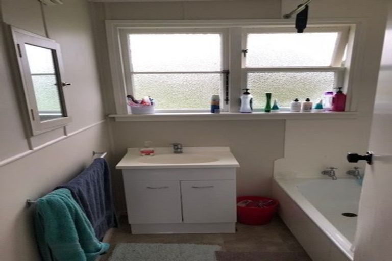 Photo of property in 9 Devon Street, Tapanui, 9522