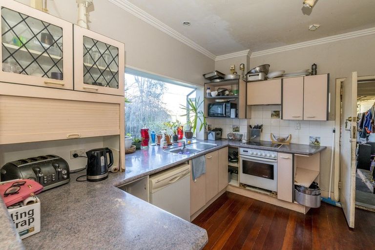 Photo of property in 126 Bath Street, Levin, 5510