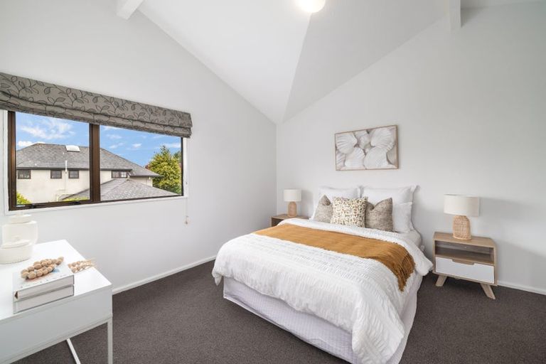 Photo of property in 21 Wadeley Road, Ilam, Christchurch, 8041